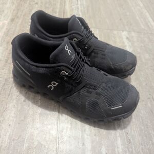 On Running Women's Black Athletic Shoes